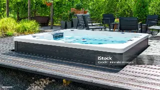 蒸汽缭绕，焕活身心：南昌桑拿的隐藏益处大揭秘