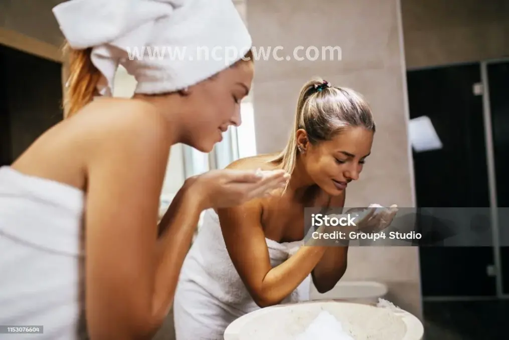 桑拿房内的蒸汽