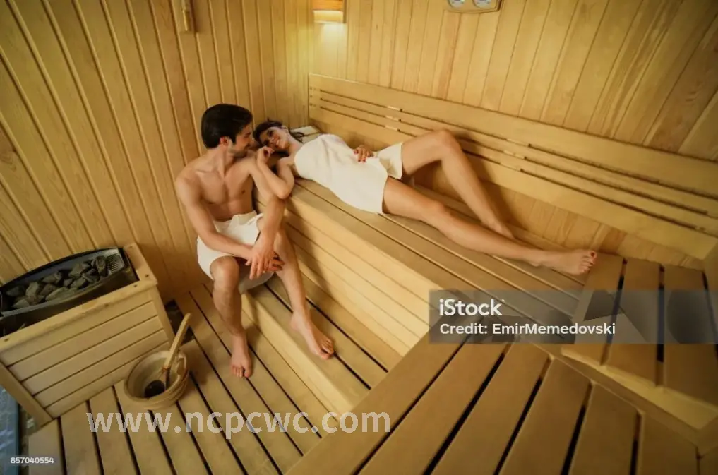 南昌老街巷里的按摩师傅