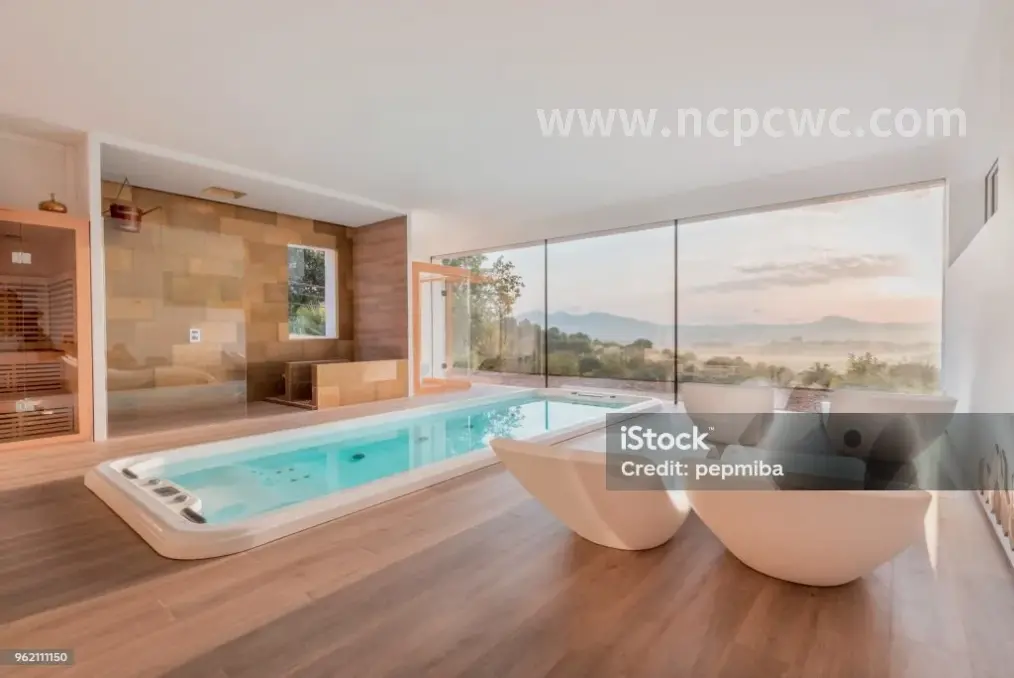 桑拿房内的热气